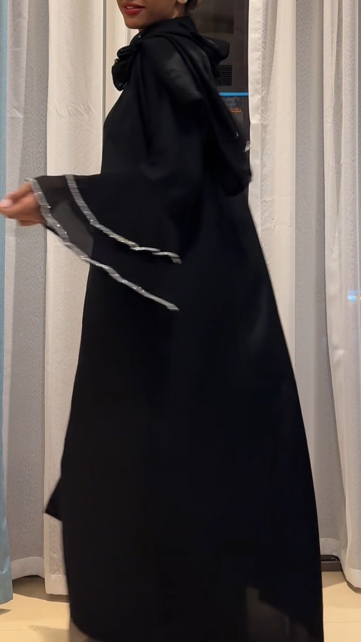 ABAYA SILVER SPARKLE DXB