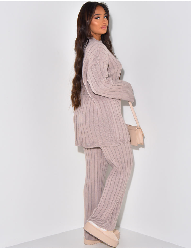 Oversized trui met wijde mouwen - 6011
