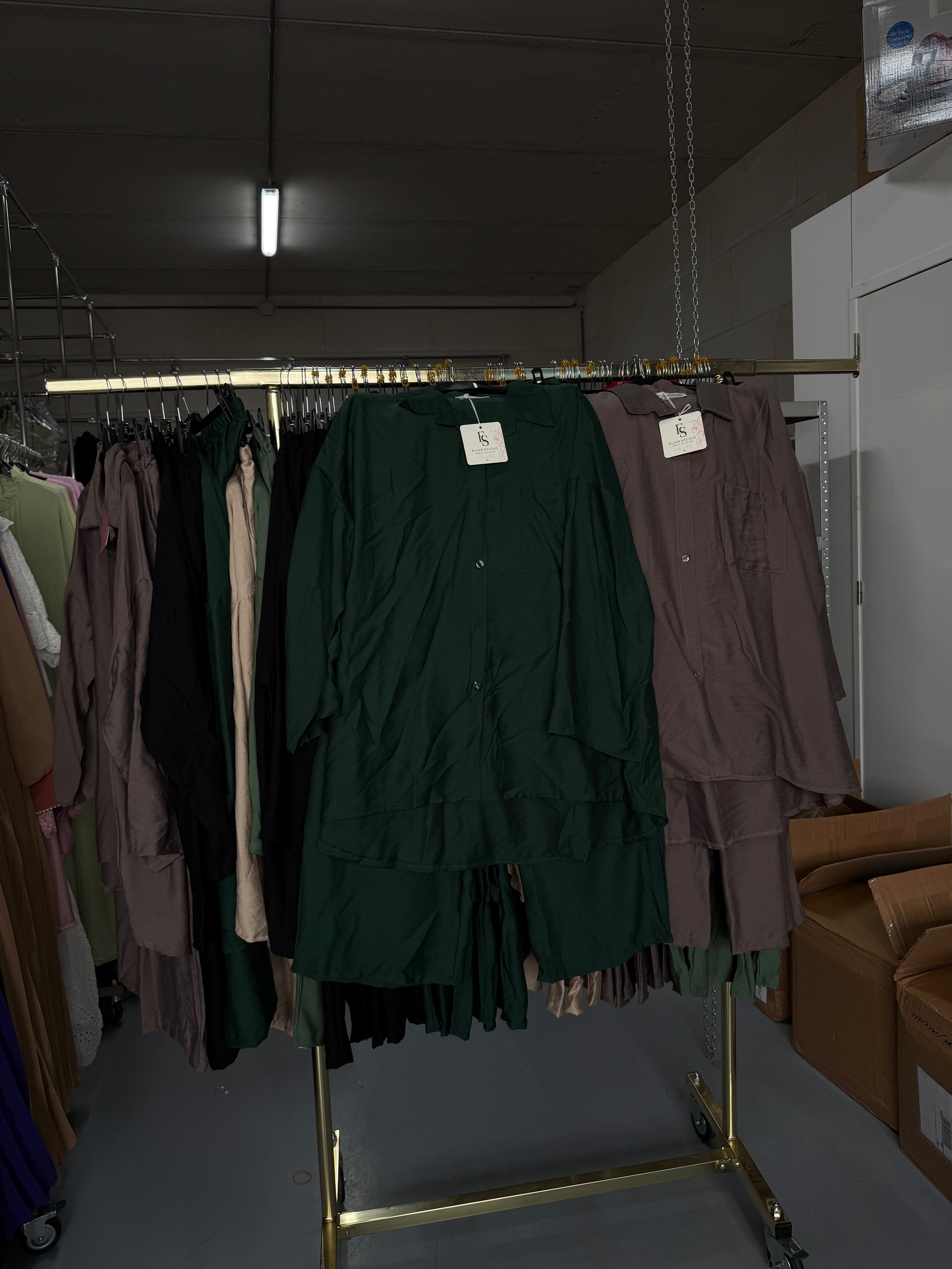 Sasa taupe en donker groen viscose broek setjes