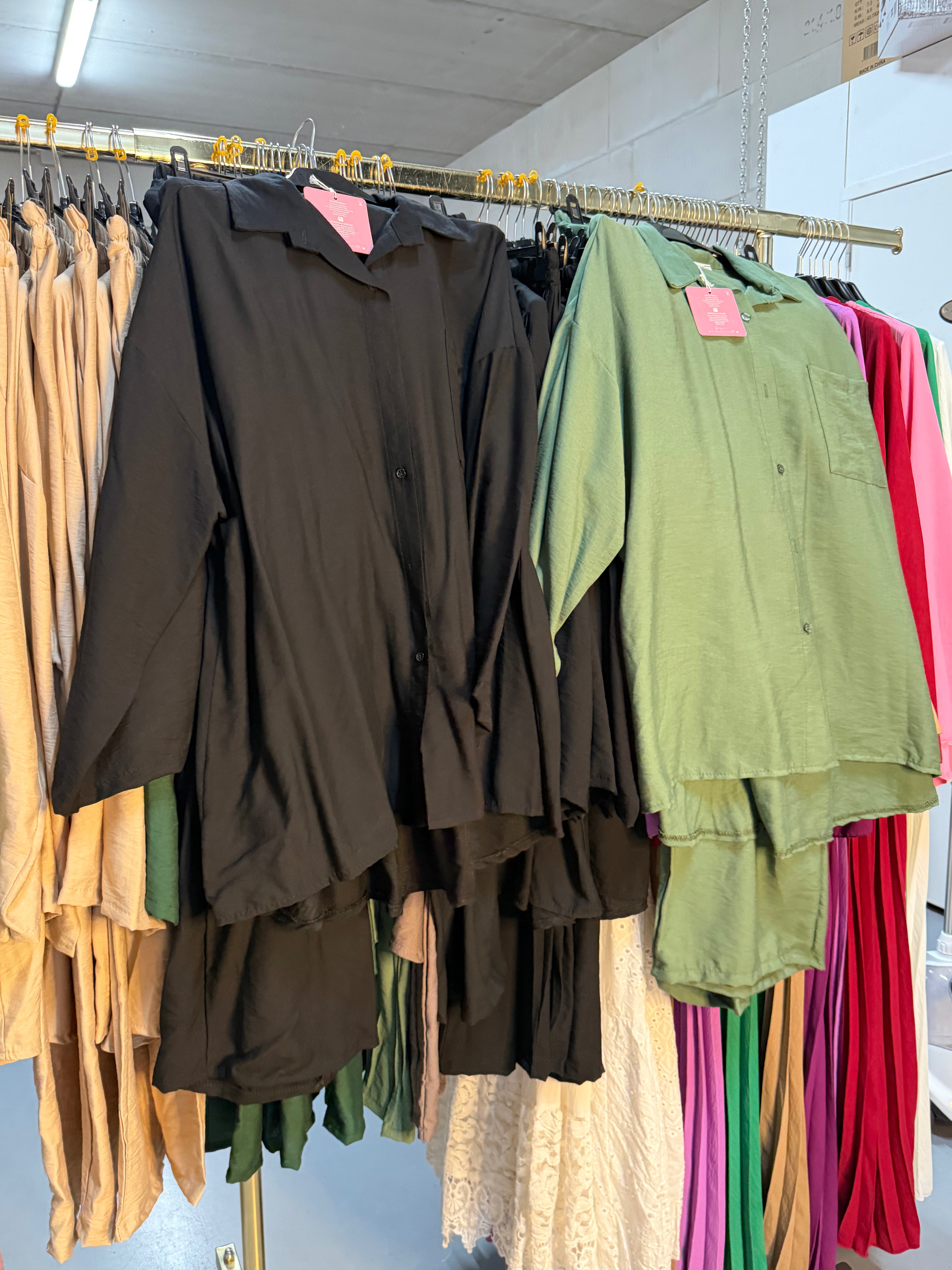 Naw nes kaki en zwart viscose broek setjes (ophalen)