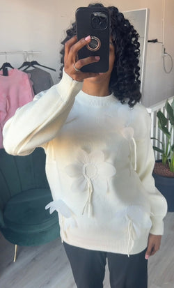Sweater with flowers white (bestseller)