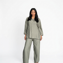 Viscose modest oversized blouse met rekbare broek set - kaki
