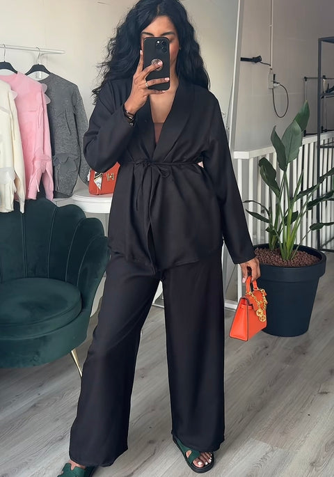 SS25 - kimono met band en rekbare broek zwart