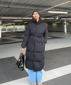 PUFFER WINTERJACKE ZWART