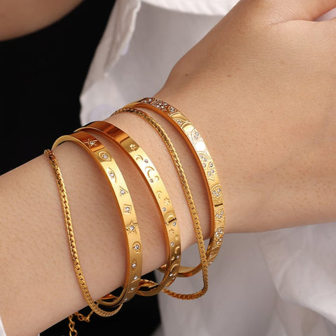 RAMADAN PRESENT - BRACELET WITH MOON (ONE PIECE)