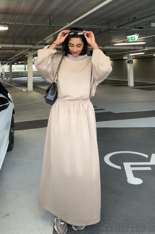 LANGE BLOUSE MET REKBARE ROK (CIFA57)