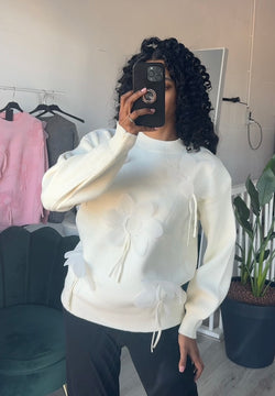 Sweater with flowers white (bestseller)