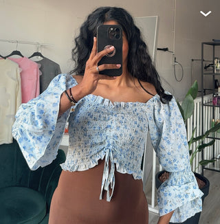 Bloemetjes blouse blauw