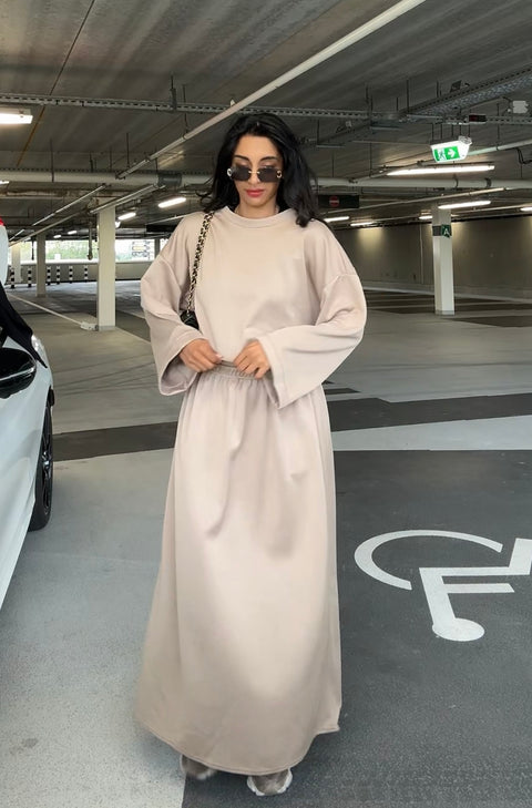 LANGE BLOUSE MET REKBARE ROK (CIFA57)