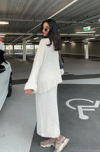 DINA TRUI MET ROK BEIGE (BUI54)I