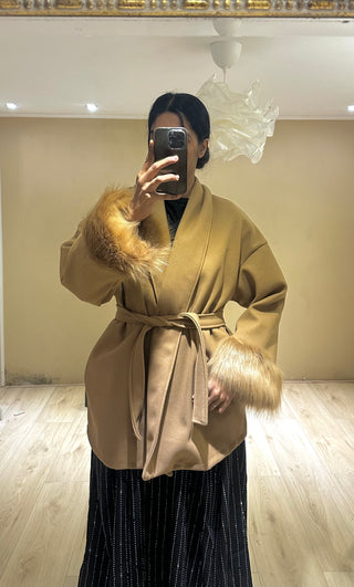 Manteljas met nepbont bruin