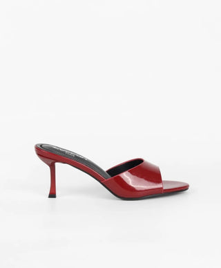 Hakken met lak rood - BCY9572