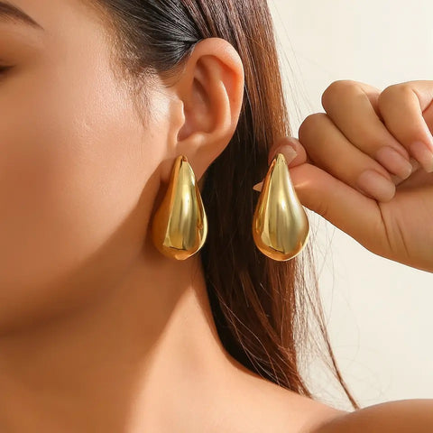 WATER FALL EARRING