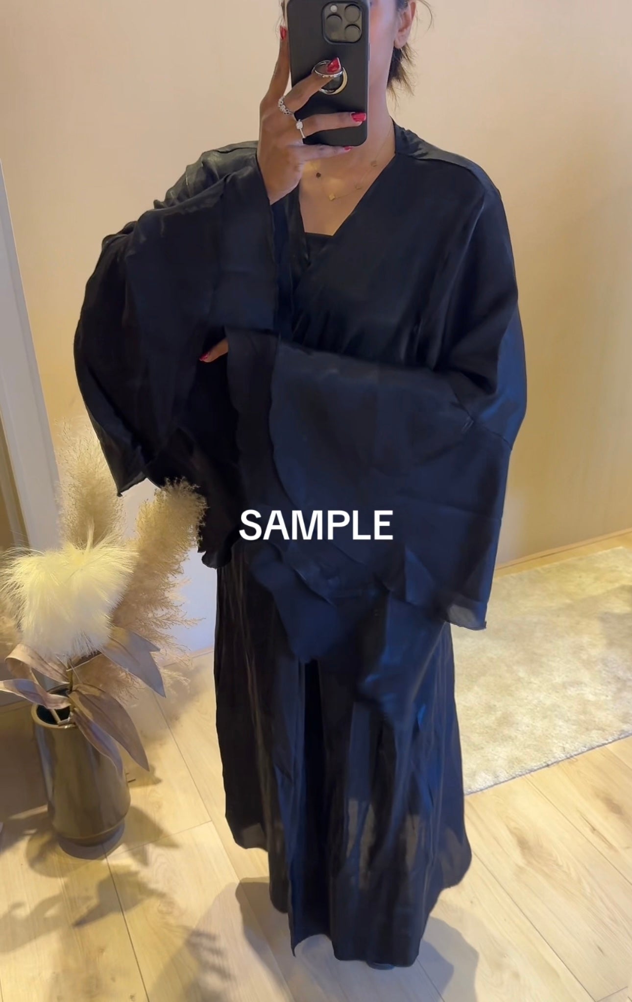 YASMINE ABAYA BLACK SAMPLE