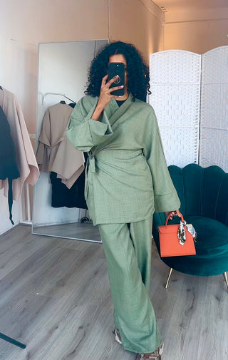 Overslag kimono met broek olijfgroen