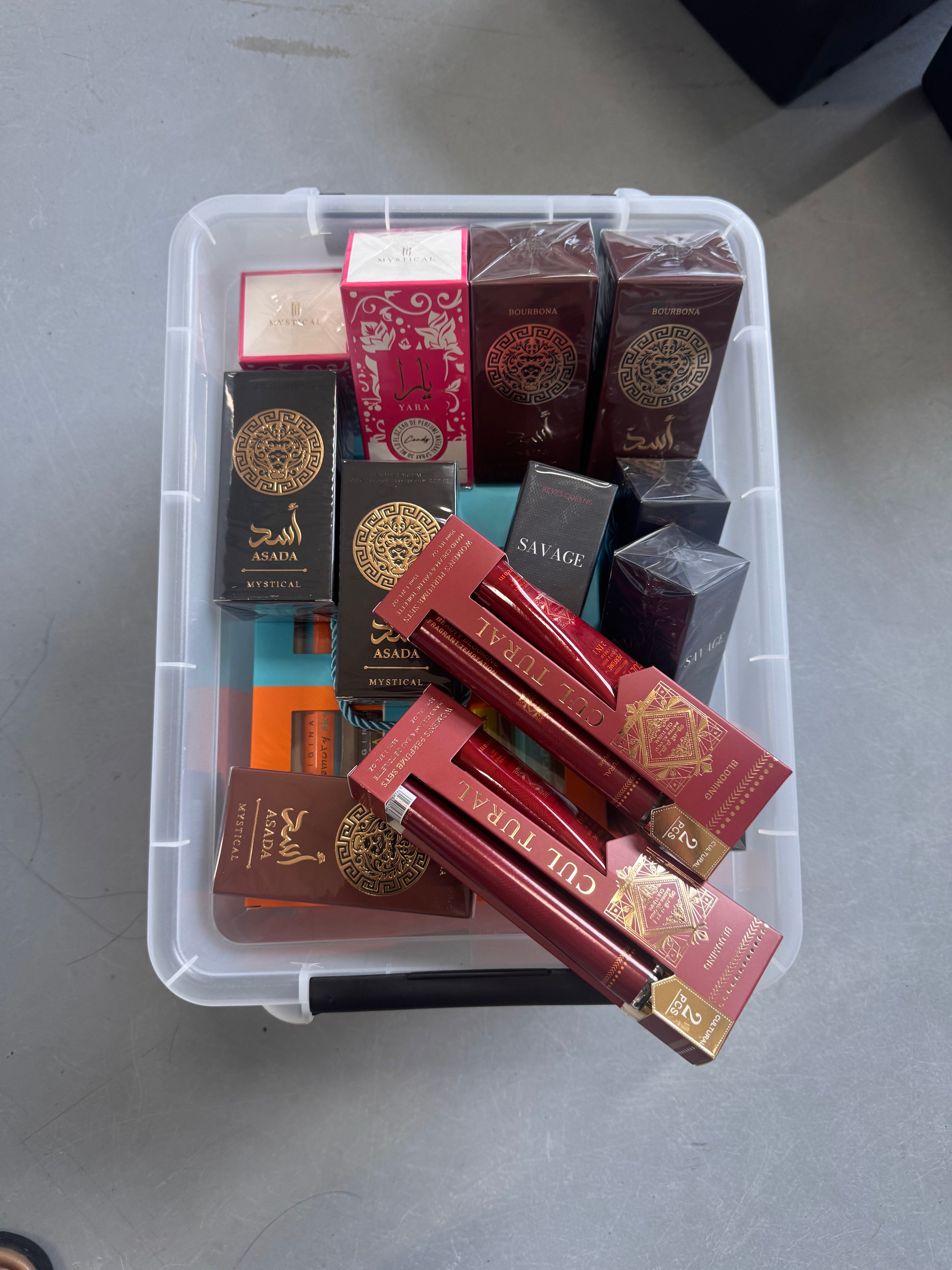 Pakket parfum 548