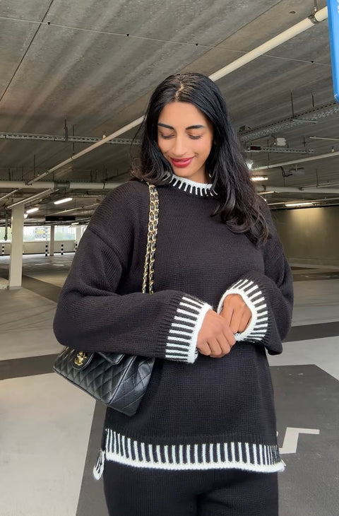 Comfy trui met broek witte strepen