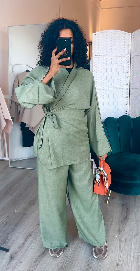 Overslag kimono met broek olijfgroen