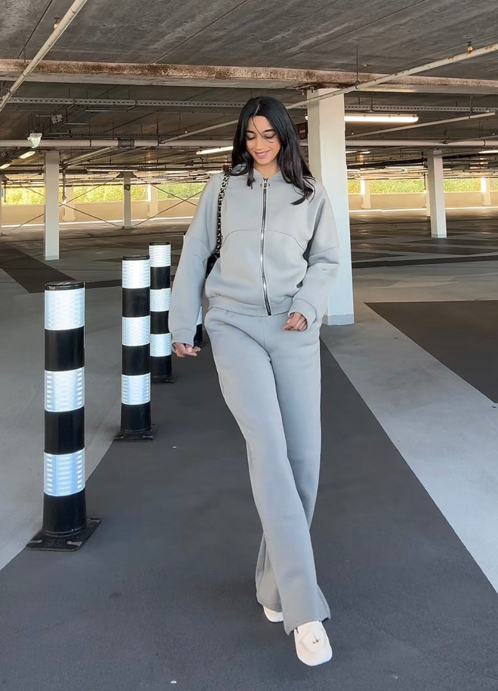 VENICE TRACKSUIT TAUPE