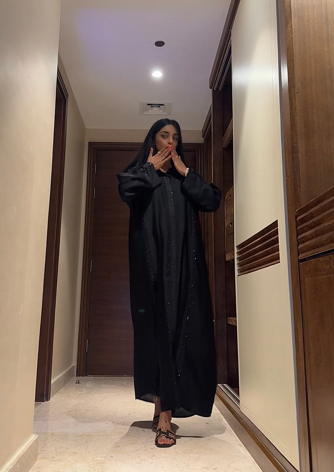 DUBAI ABAYA BLACK