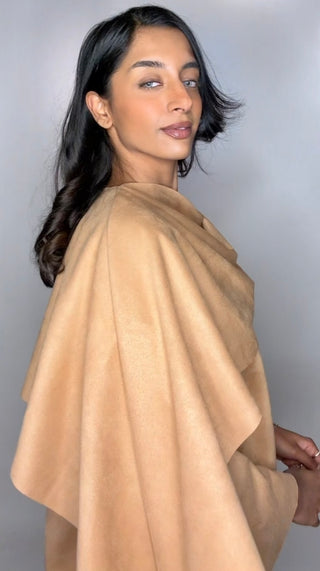 Manteljas met sjaal bruin velvet