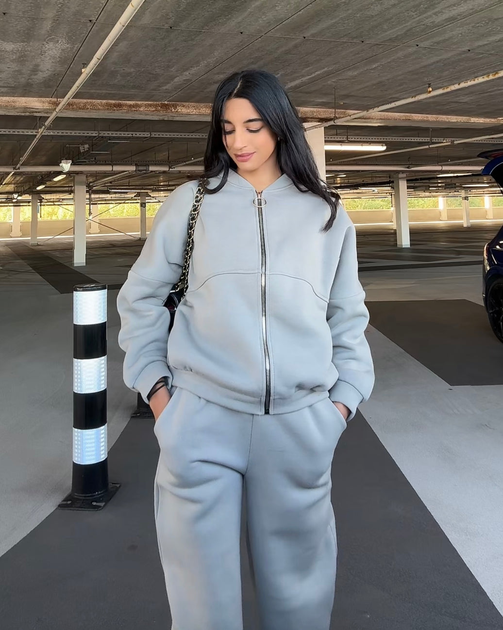 VENICE TRACKSUIT TAUPE