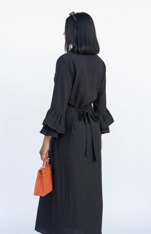 Zomer jurk van viscose met ruffles mouwen zwart - 10010