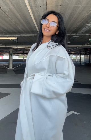 Yasmine manteljas wit