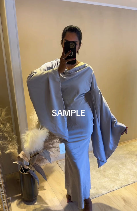 SAMPLE JURK VAN SATIJN GRIJS