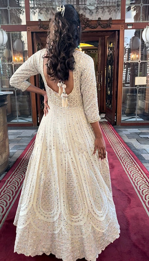 فستان الورود