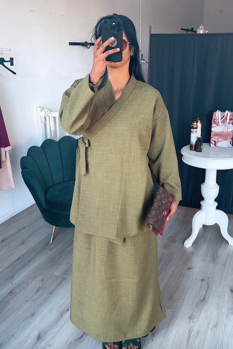SS25 - Kimono overslag rekbare rok set groen
