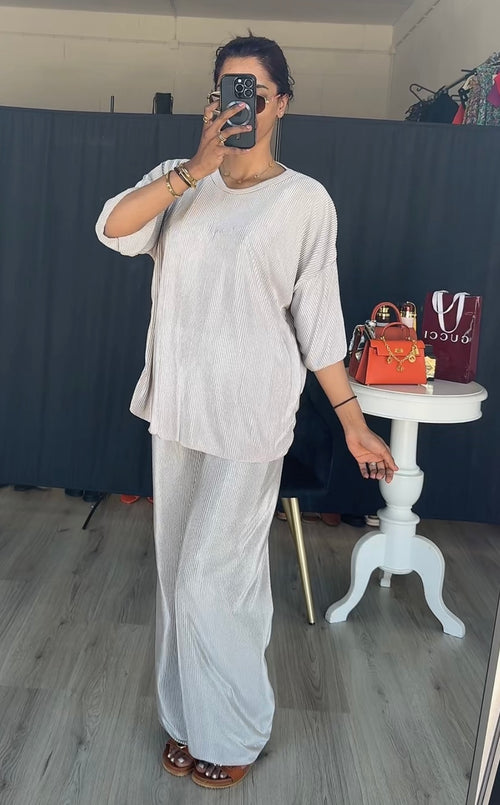 Plisse set champagne met korte mouwen en rekbare broek PRE ORDER