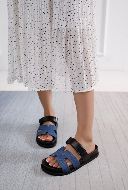 Stijlvolle H-sandalen bad slippers