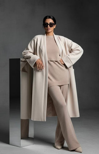 Manteljas met grote zakken - beige