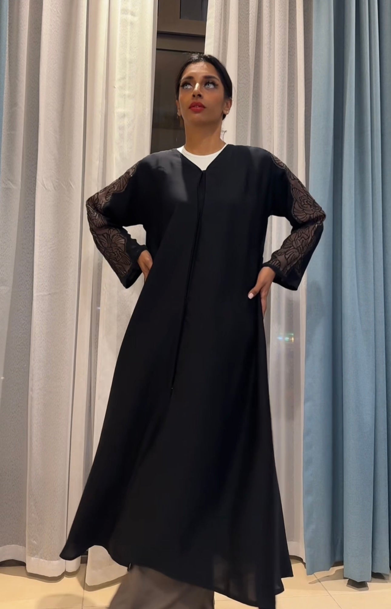 BLACK LIGHT ROSES ABAYA DXB