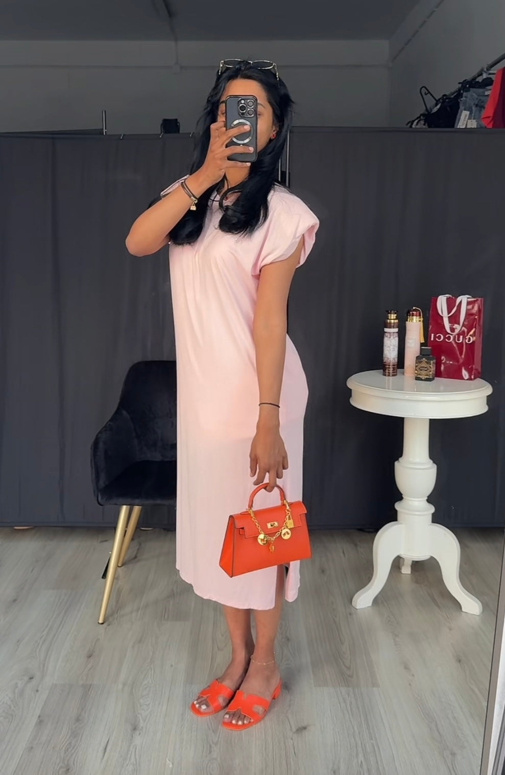 Katoenen jurk met schoudervulling licht roze