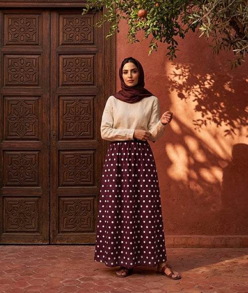 Rekbare katoenen rok - burgundy met witte stippels