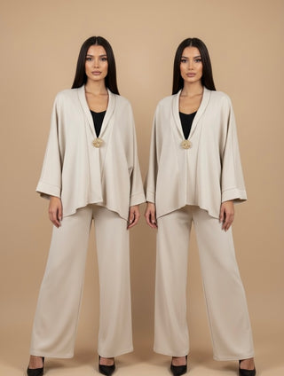 Vest met gouden knoop en wijde broek - 6041