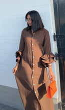 Jurk met ruffles van viscose donker bruin - M5250