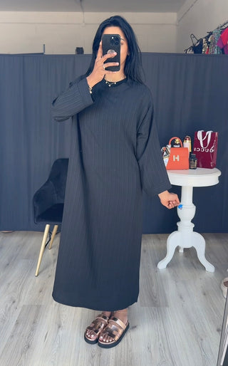 Ribbel lange jurk zwart - zomer 2025