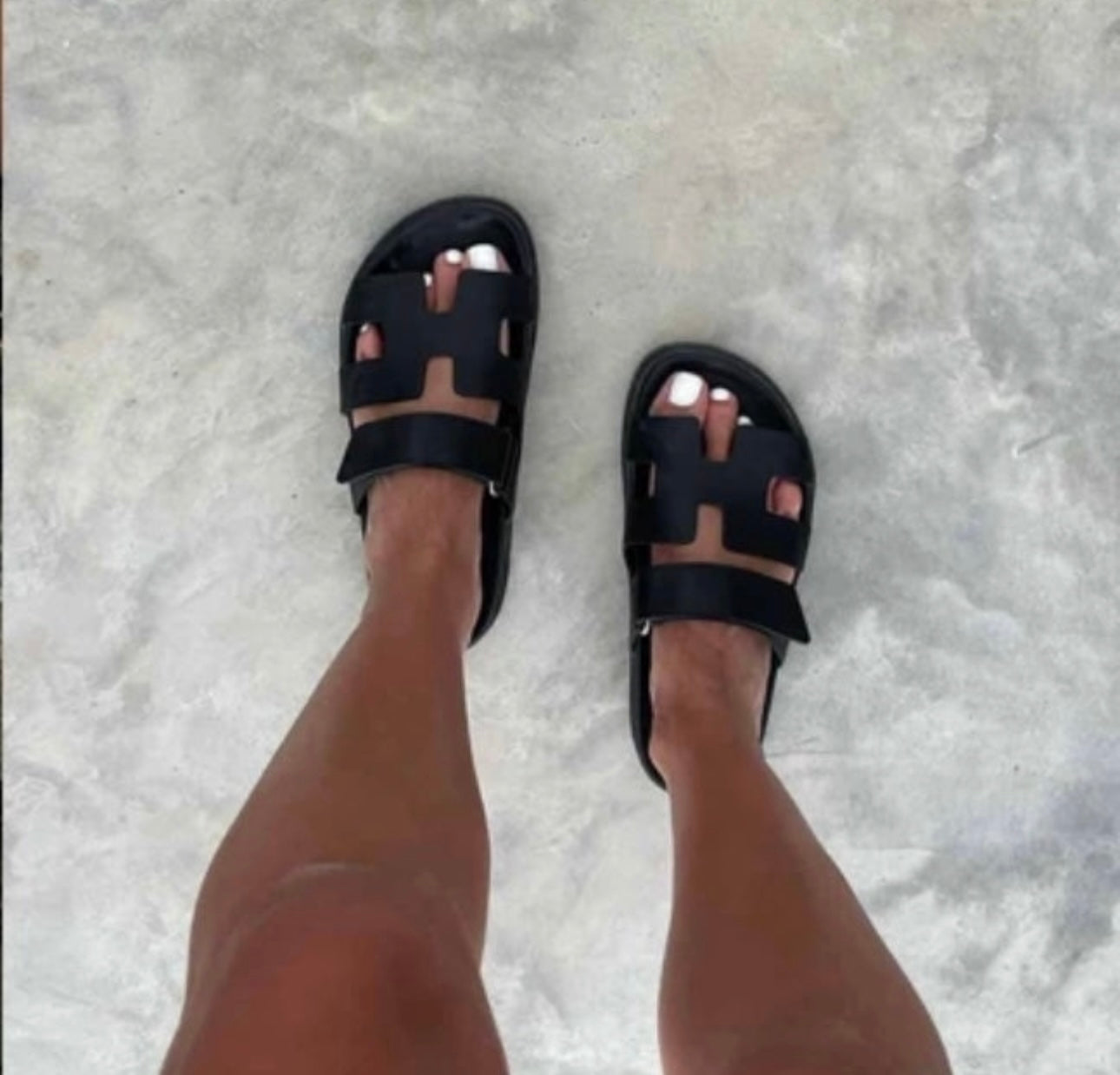 Stijlvolle H-sandalen bad slippers