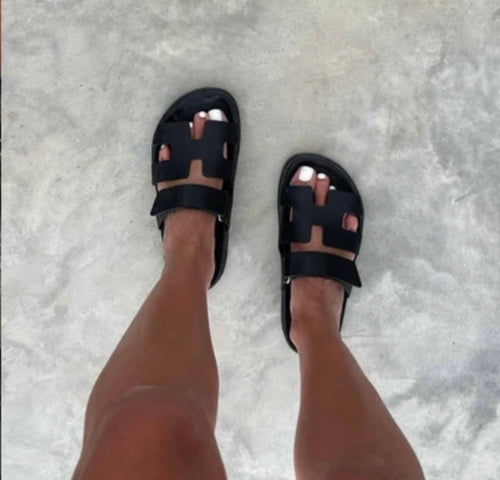 Stijlvolle H-sandalen bad slippers