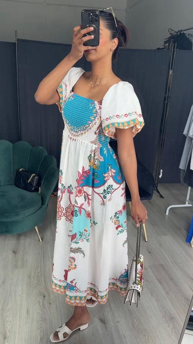 Inaya linnen jurk met poff mouwen en patronen - ITALY01