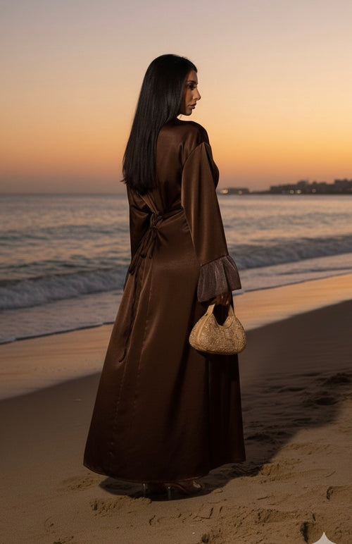 The bloom dress met ruffles mouwen - choco bruin 673200