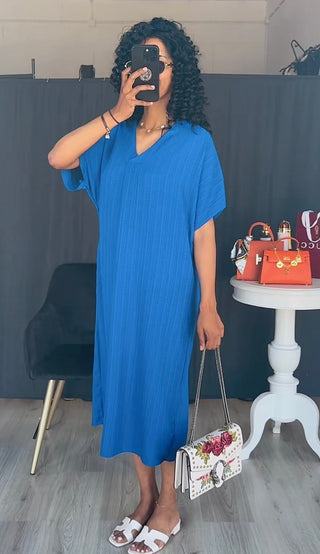 Ribbel wijde jurk met korte v hals blauw