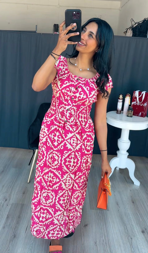 Rekbare lange jurk met printjes roze wit