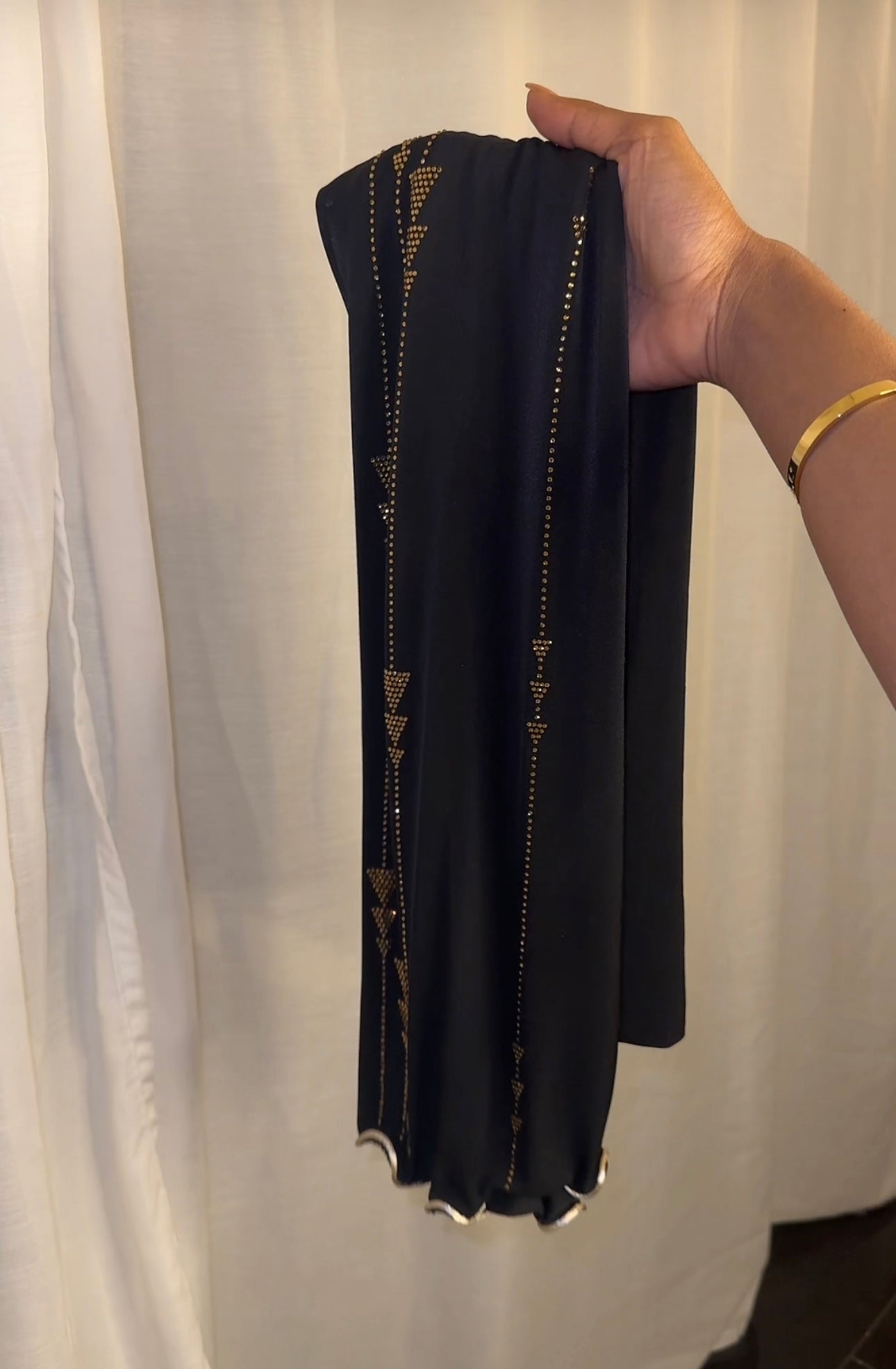 Premium Jersey with golden glow black