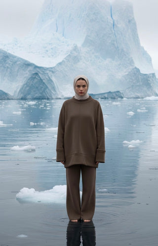 Modest oversized sweater with wide pants - 6057