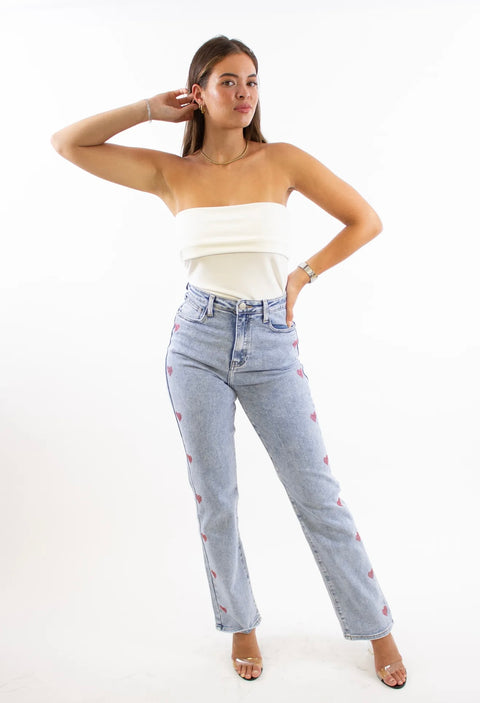 مالاني توب أبيض