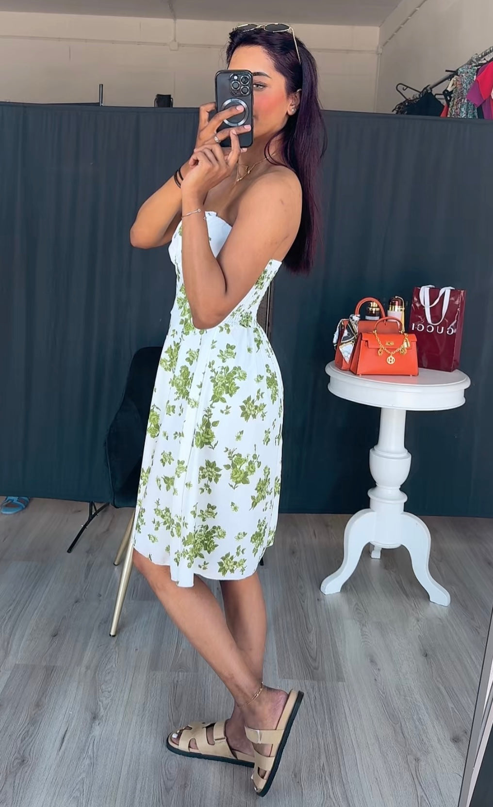 Strapless mouwloze zomer jurk met groene bloemen printjes